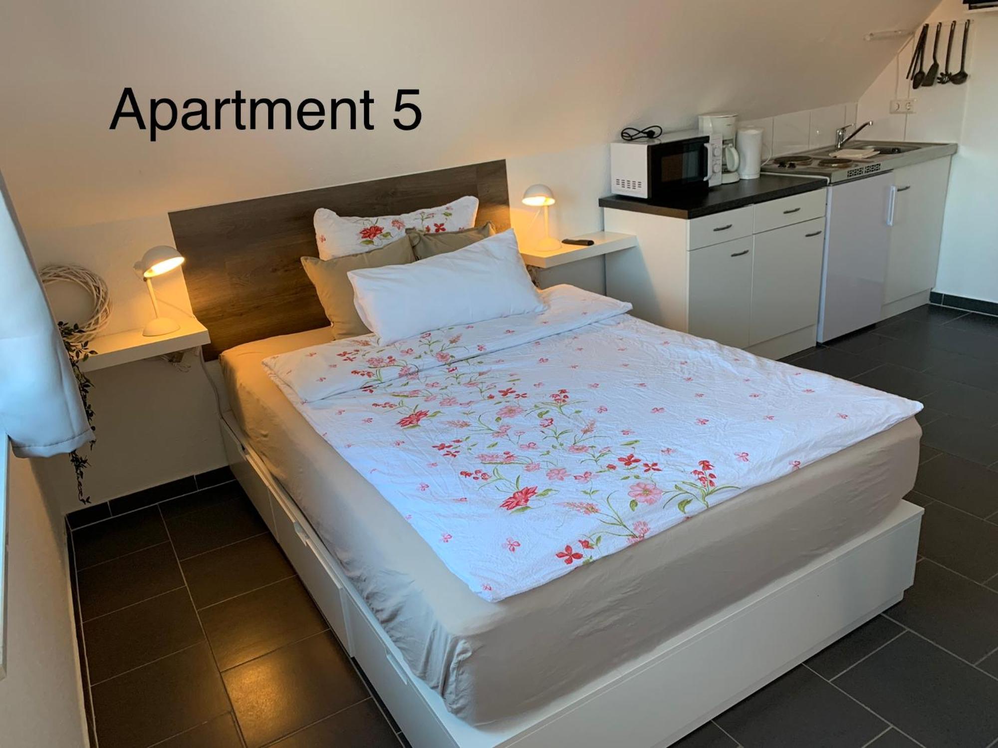 Eschen'S Blick Appartement Aurich Buitenkant foto